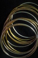 joyas en acero y oro golfi